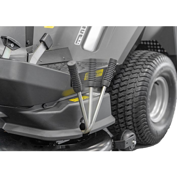 BLACK-EDITION®-BL-300-106-Twin-HK-Rasentraktor-inkl.-Schneeschild-120-Plus-10.jpg black edition® bl 300 106 twin hk rasentraktor inkl. schneeschild 120 plus 10.jpg