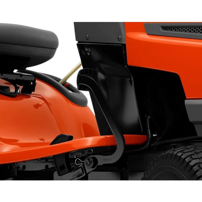 HUSQVARNA-Rasentraktor-TS-138-4.jpg husqvarna rasentraktor ts 138 4 1.jpg